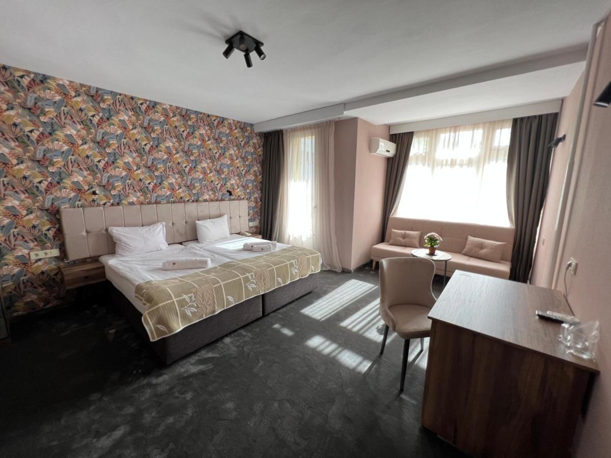 Bistra & Galina Hotel Ruse Extérieur photo