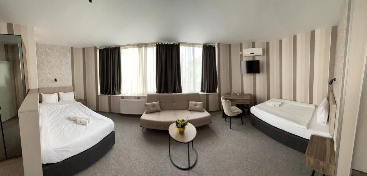 Bistra & Galina Hotel Ruse Extérieur photo
