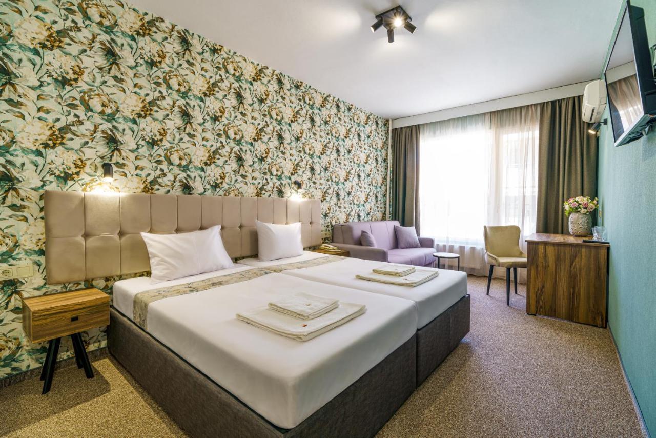 Bistra & Galina Hotel Ruse Extérieur photo