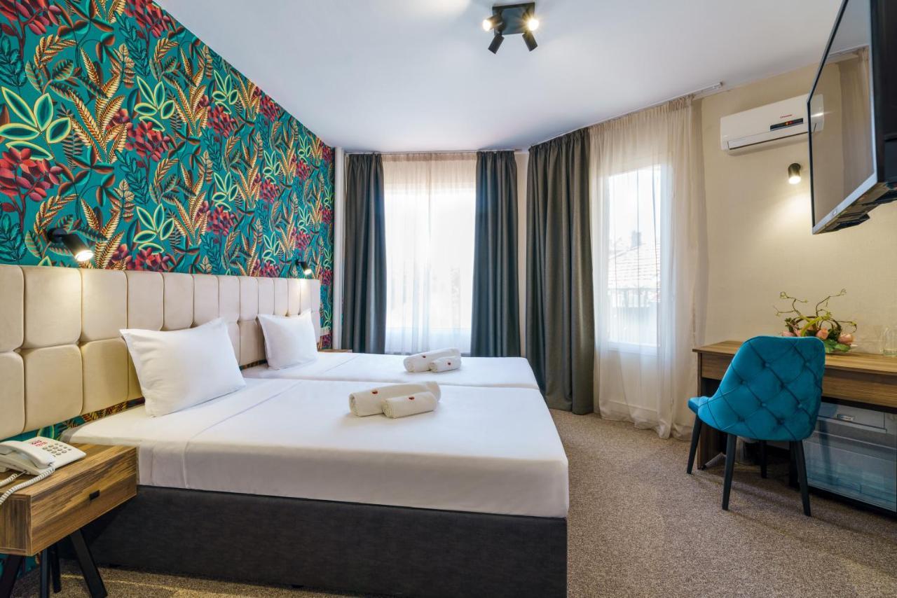 Bistra & Galina Hotel Ruse Extérieur photo