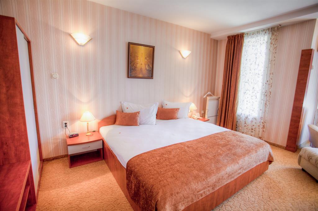 Bistra & Galina Hotel Ruse Chambre photo
