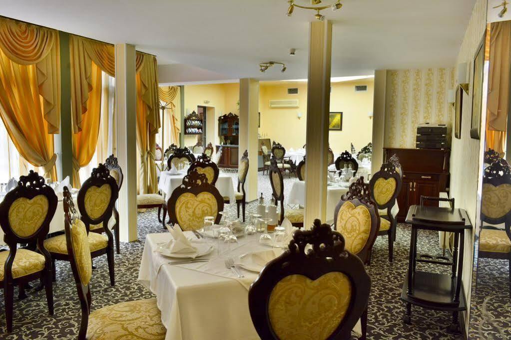 Bistra & Galina Hotel Ruse Extérieur photo